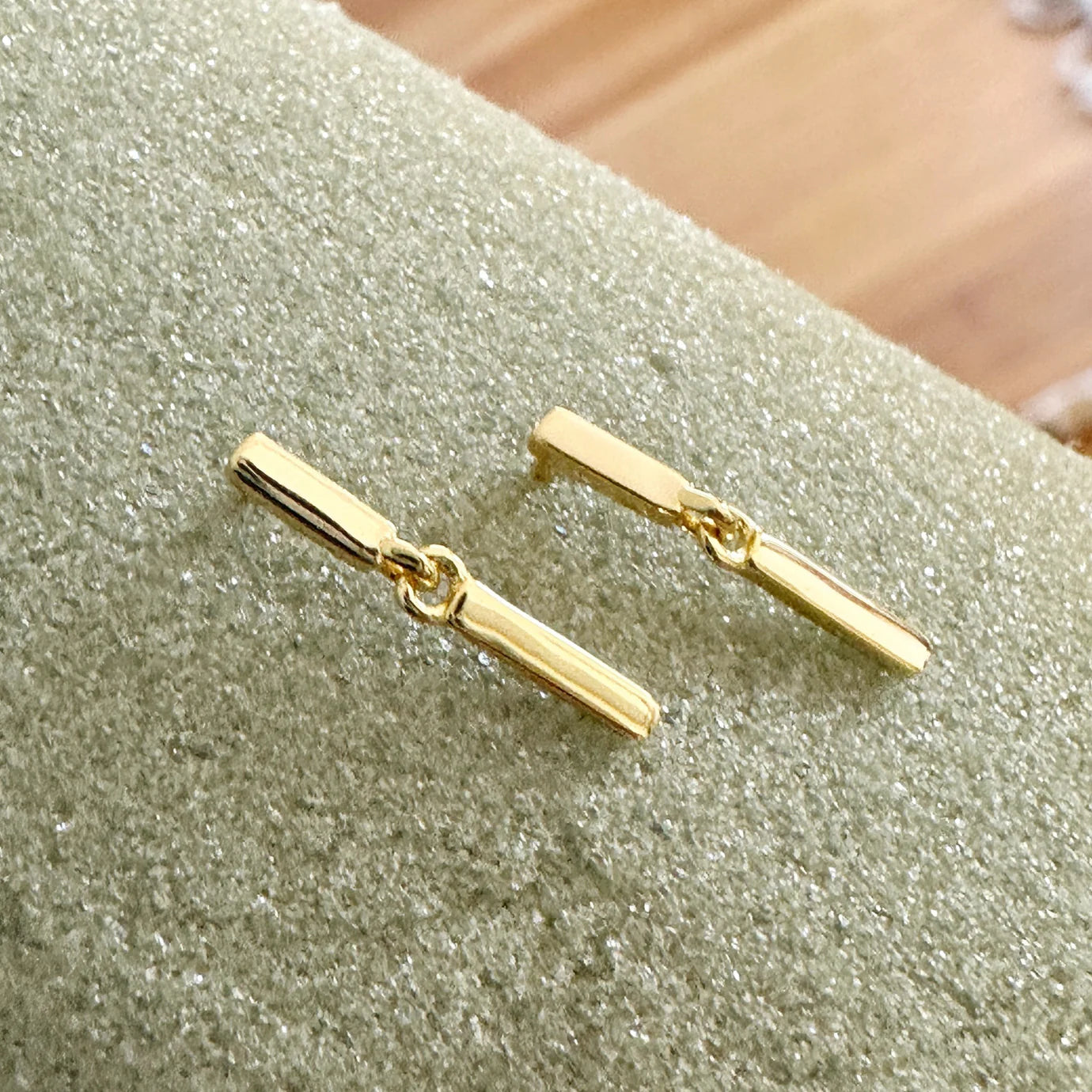 Wren Earring by Ear Kit