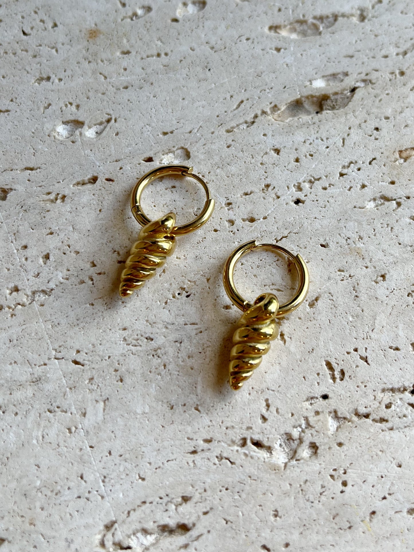 Dangly Shells