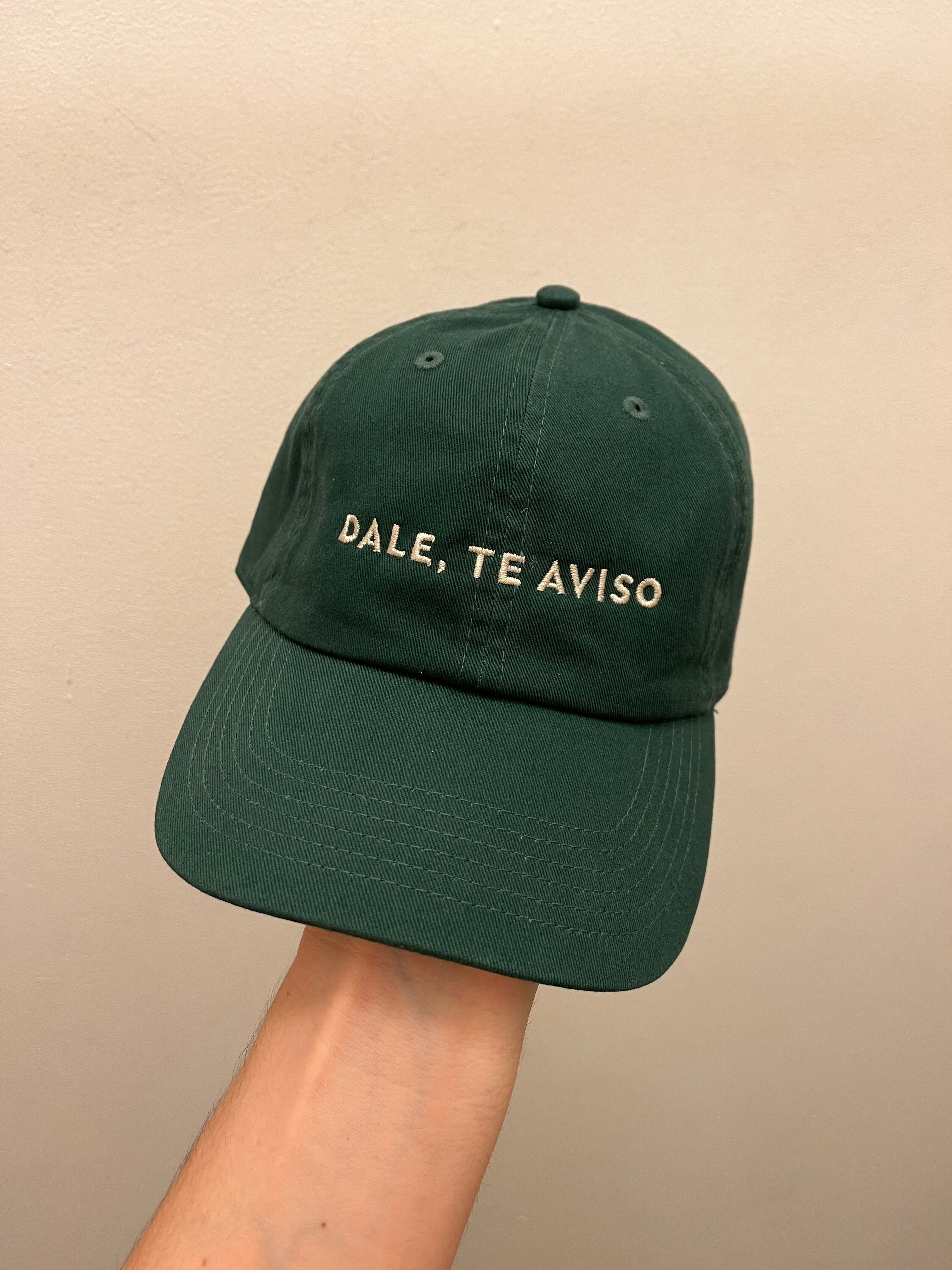 DALE, TE AVISO by Moni & Coli