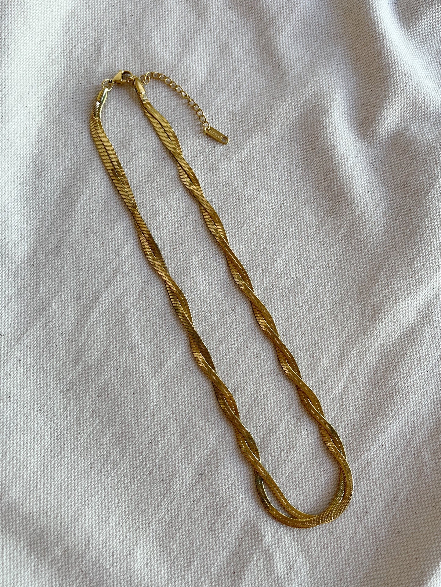 Snake Twist Necklace in