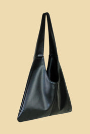 AGAVE TRIANGULAR TOTE XL | Black by Santos