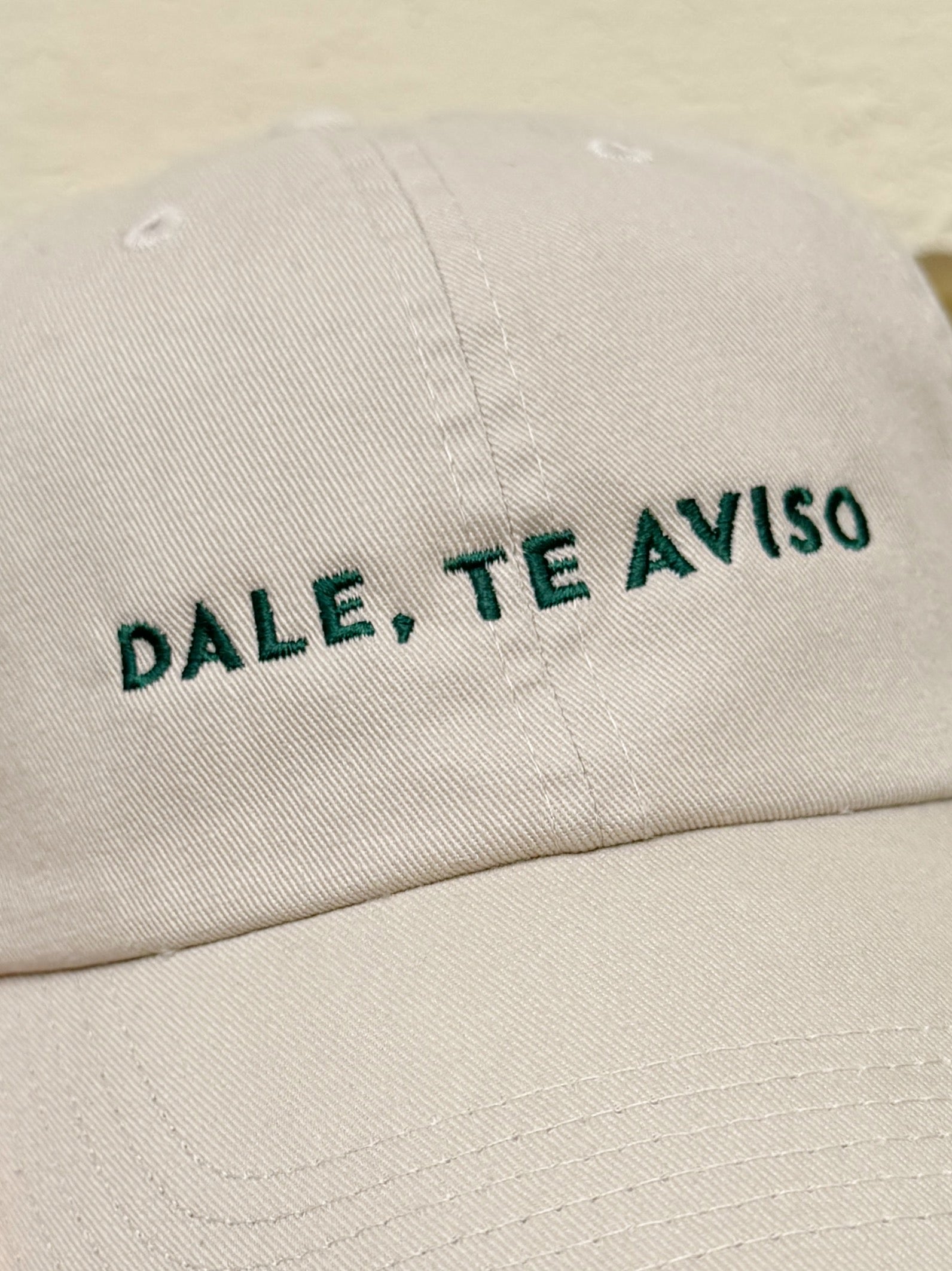 DALE, TE AVISO by Moni & Coli - PRE ORDER