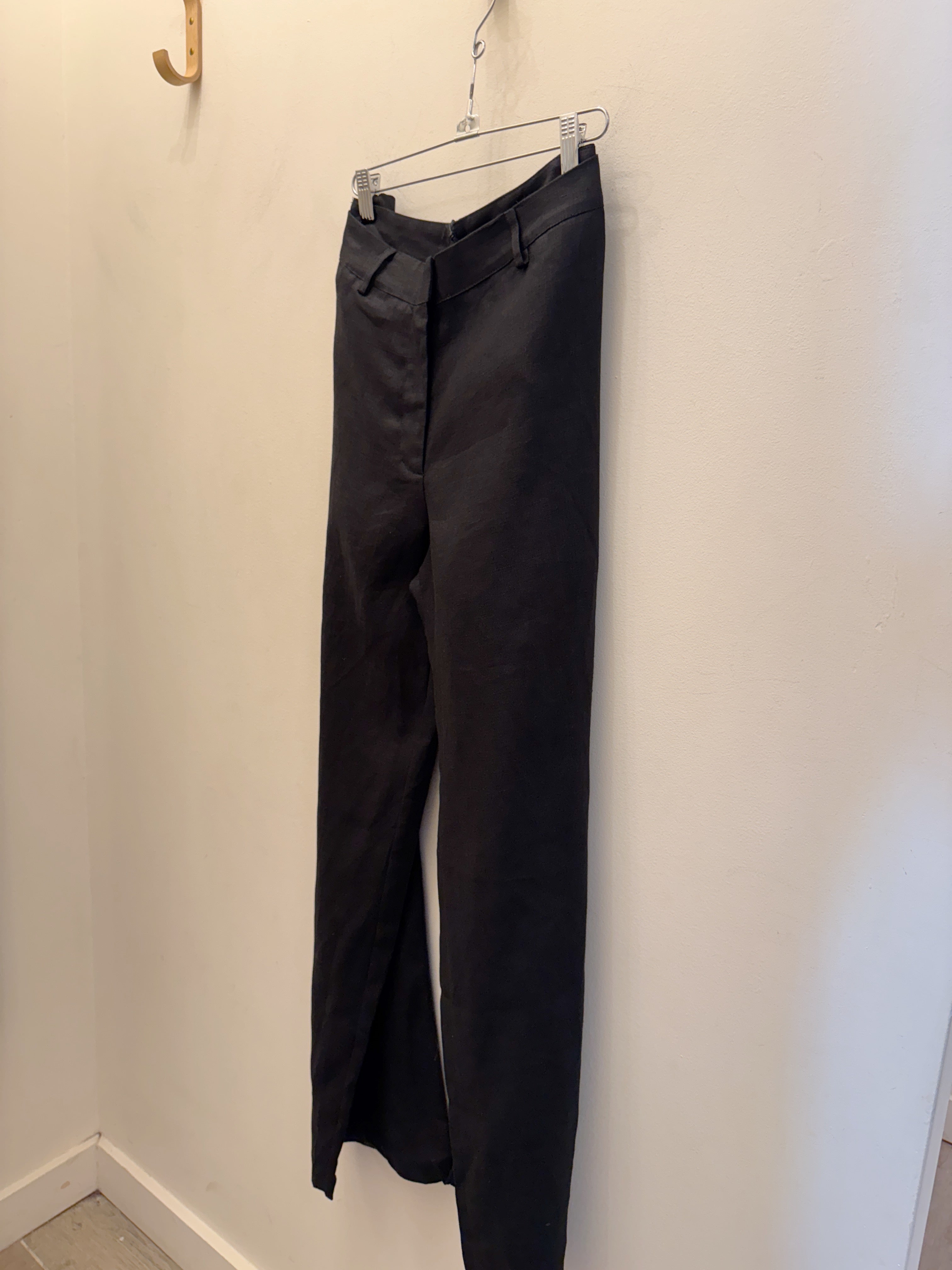 Linen black Pants by Olivaceus