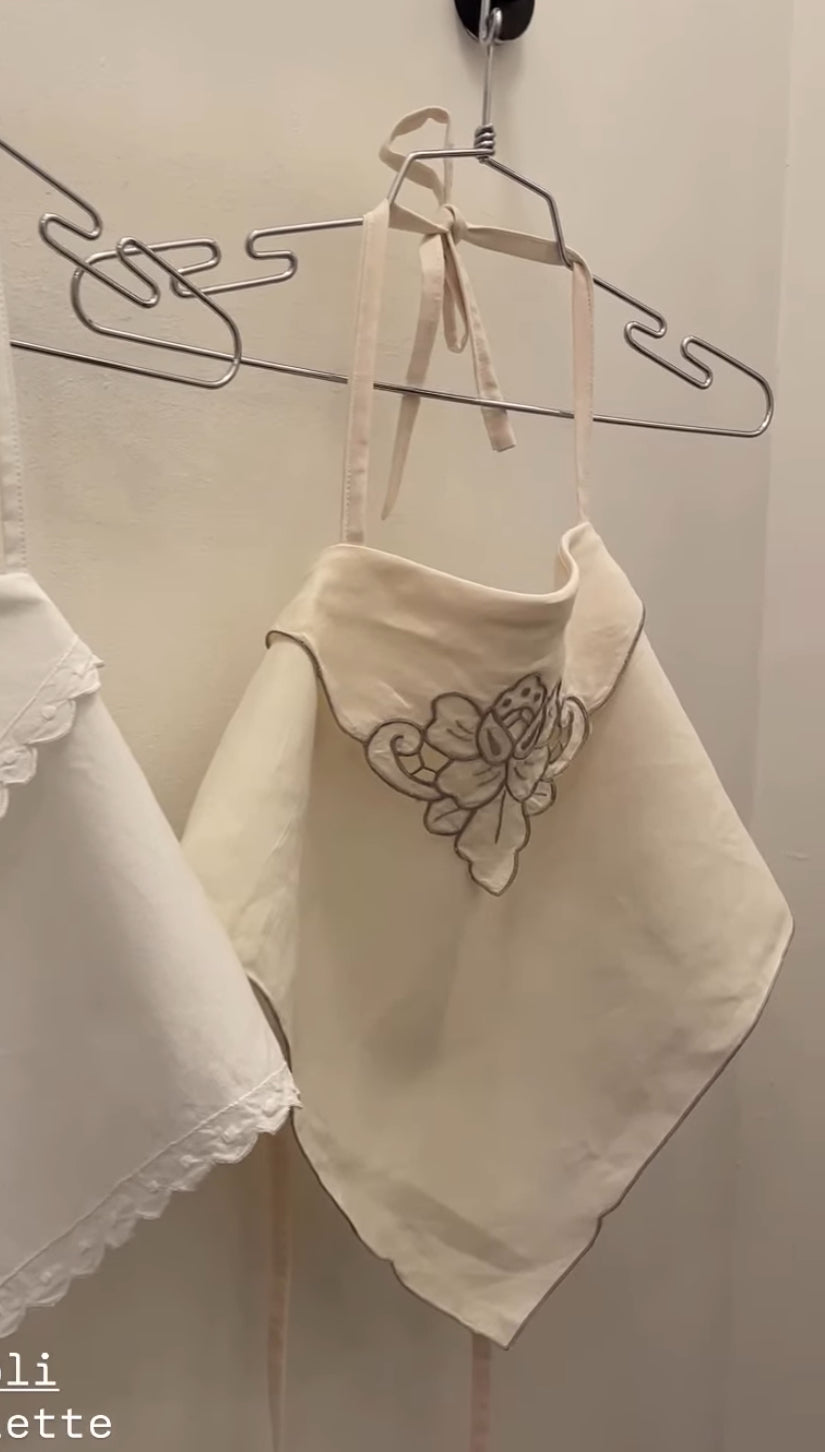 Serviette by Aida Studio
