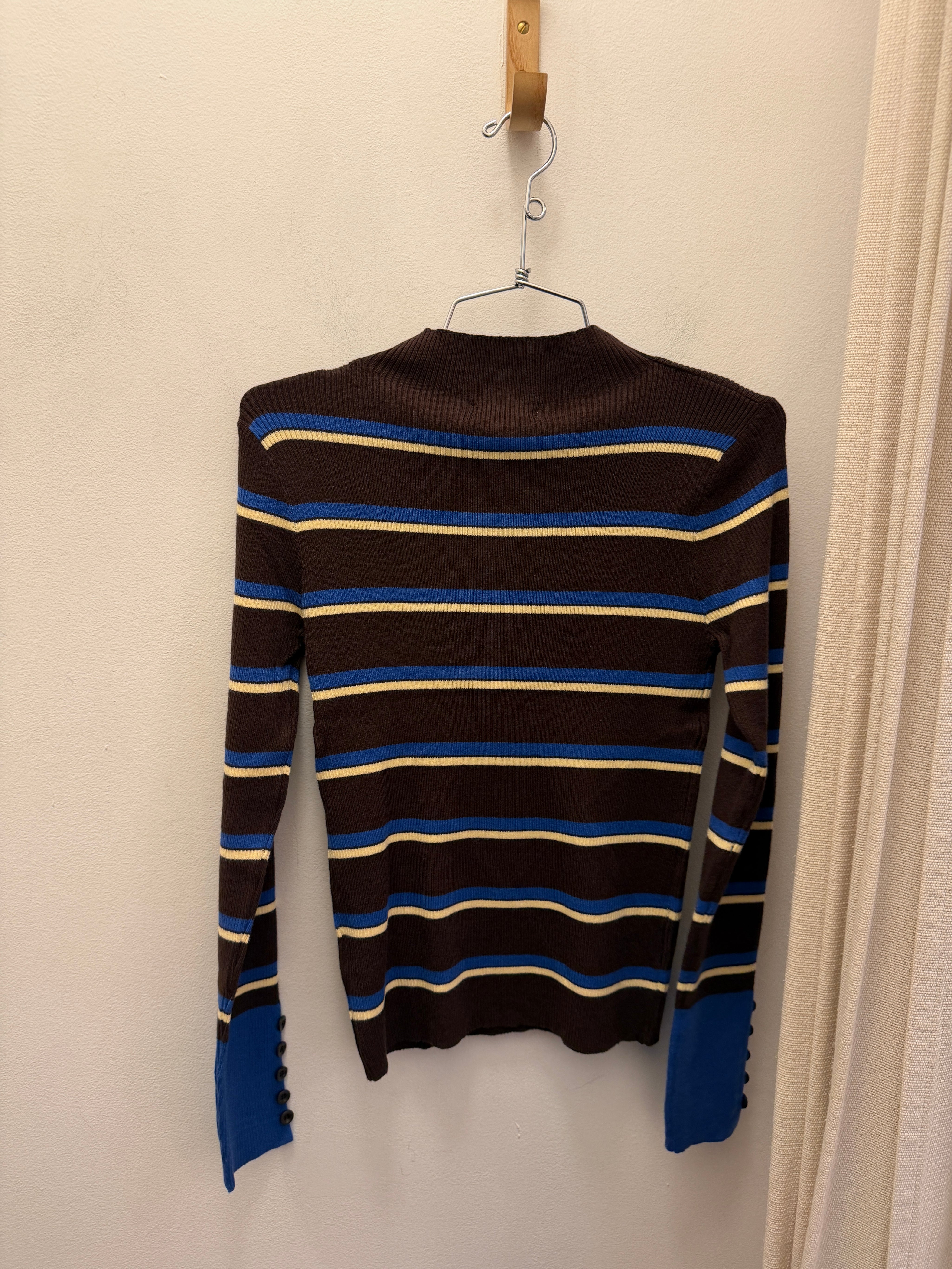 Henley Sweater by Q2