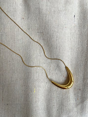 Opio necklace