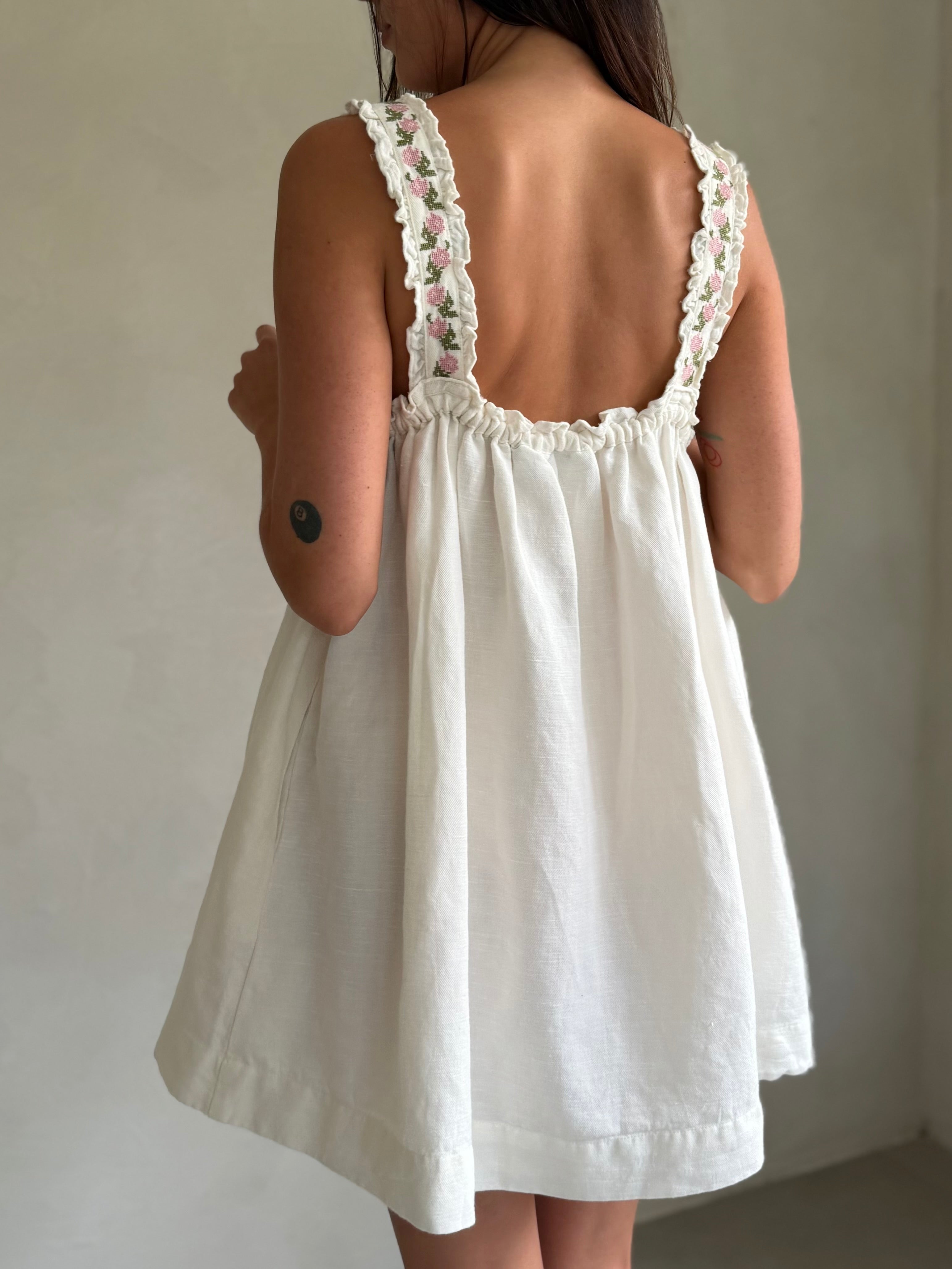 Mary Dress by Muse Assembly