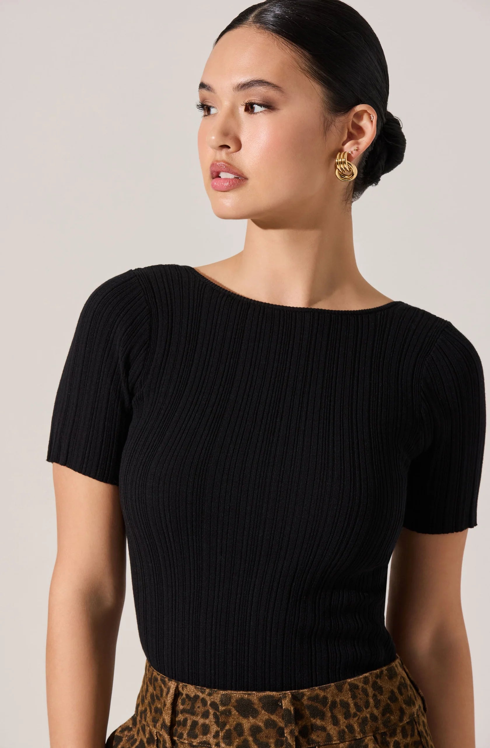 Nikola Top by ASTR