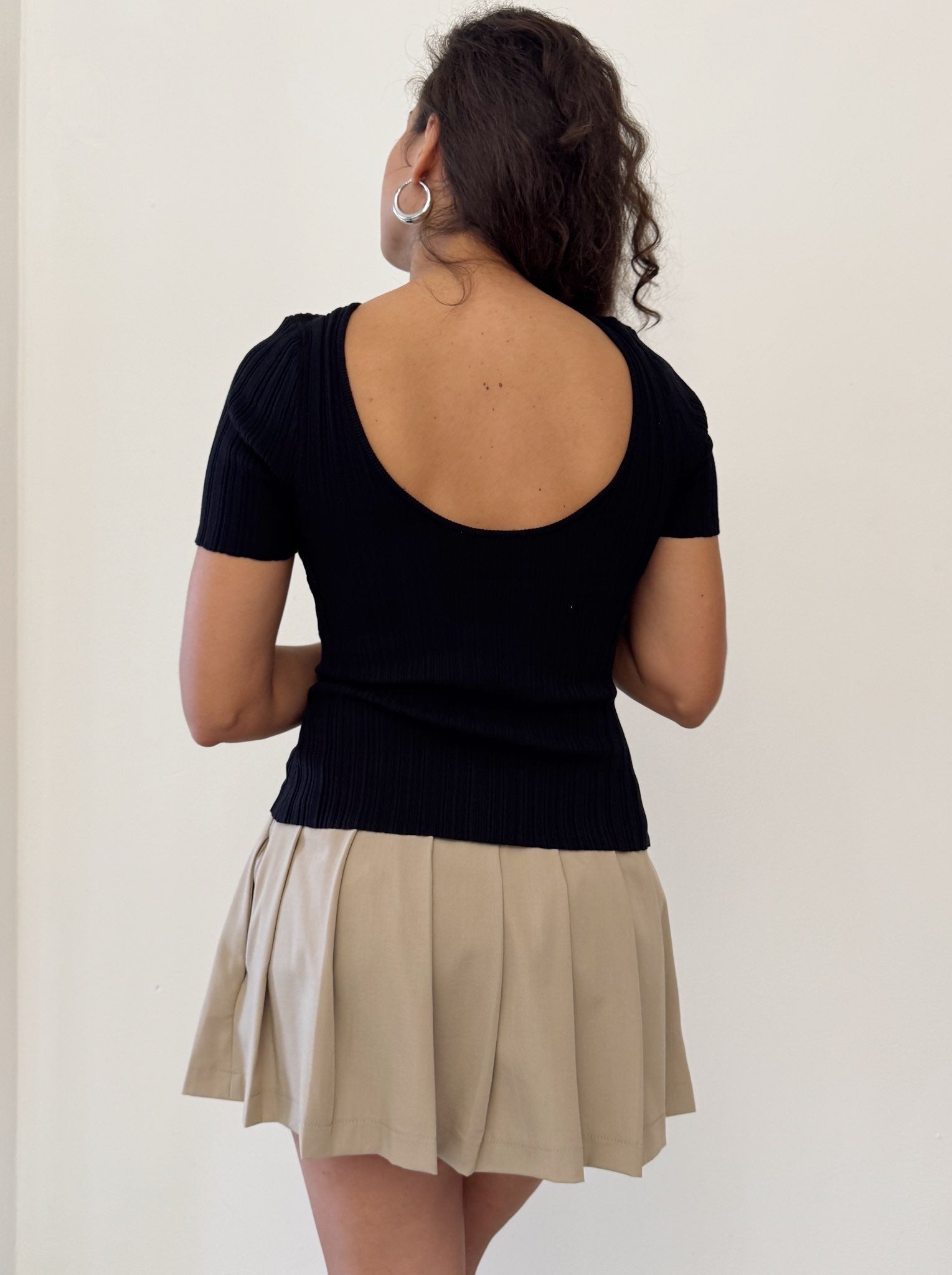 Nikola Top by ASTR