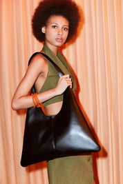 AGAVE TRIANGULAR TOTE XL | Black by Santos