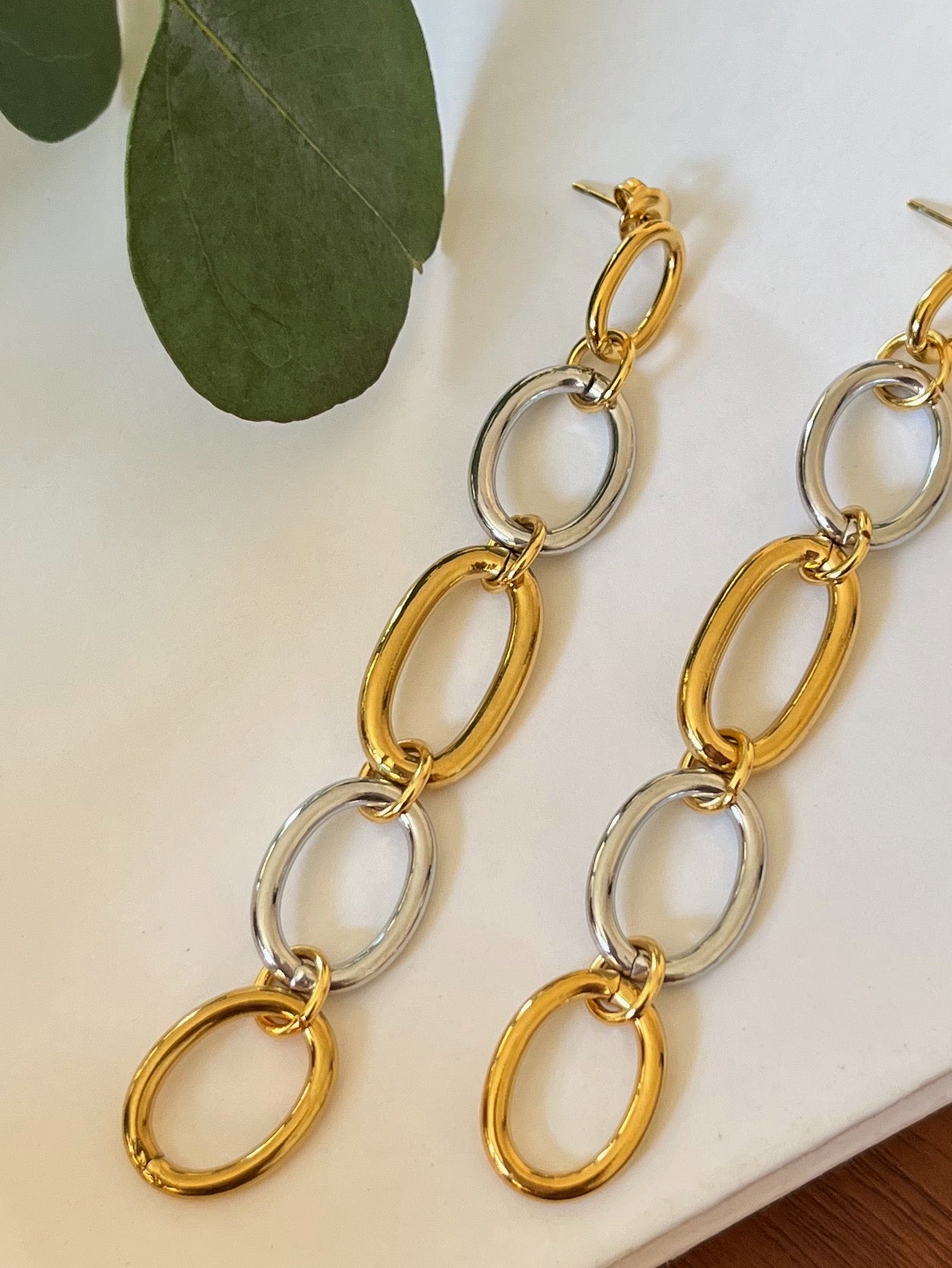 Yanis Earrings