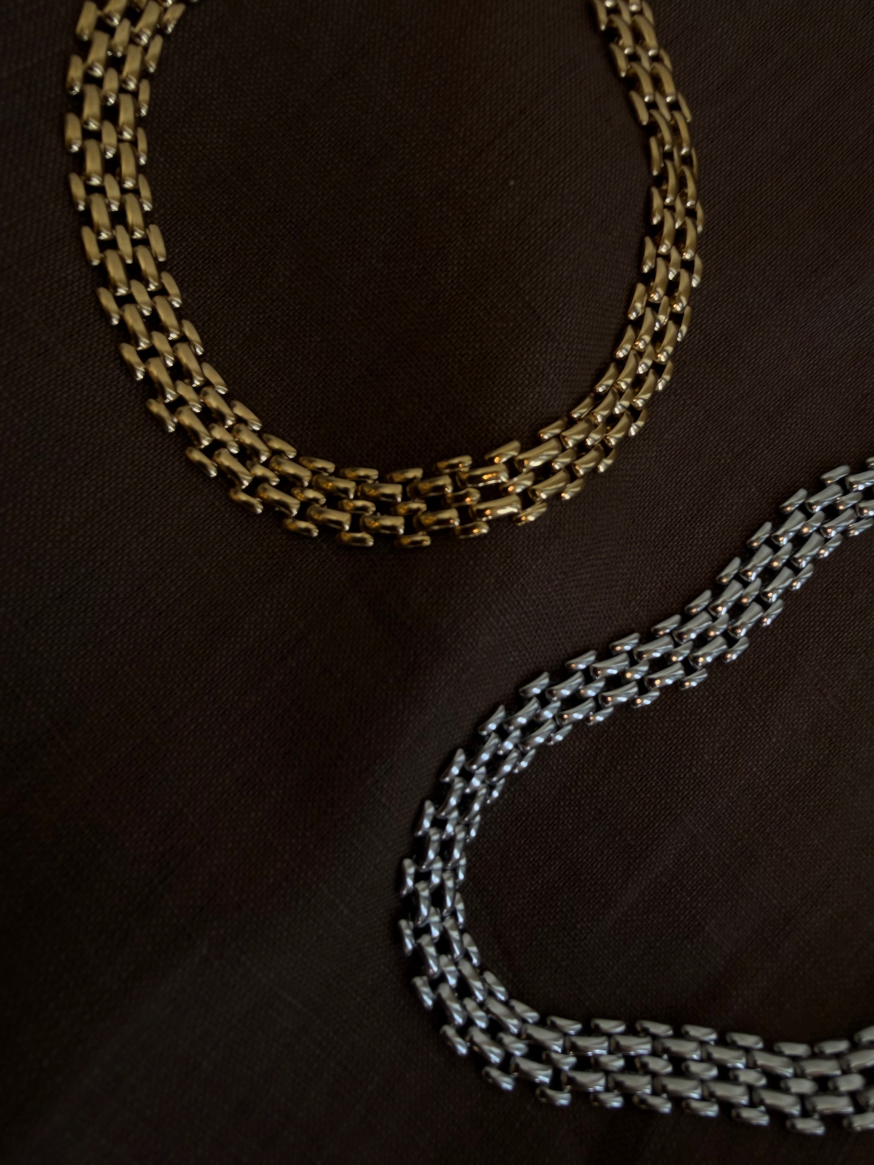 Elisa Necklace