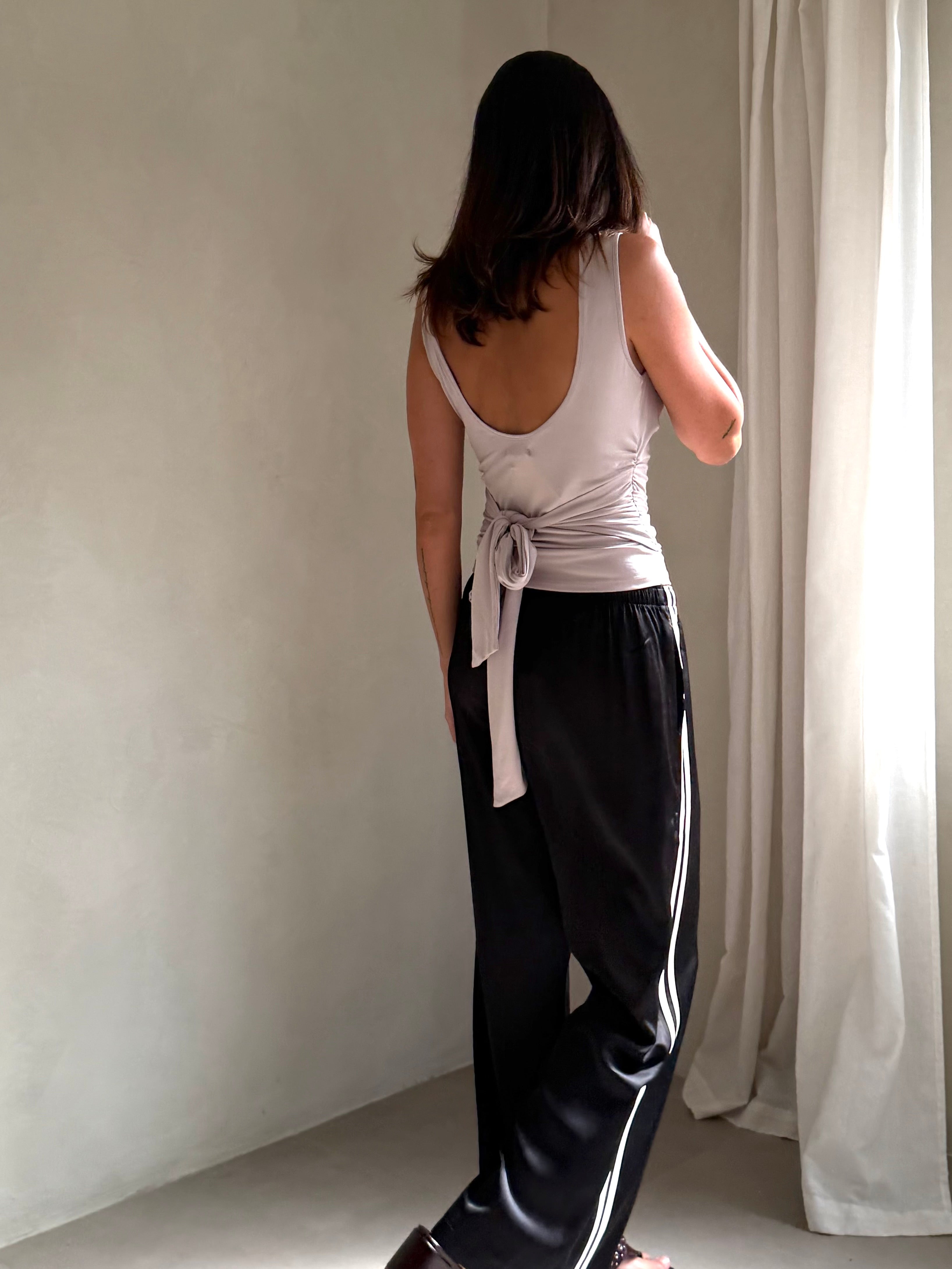 Fabula Top By NIA