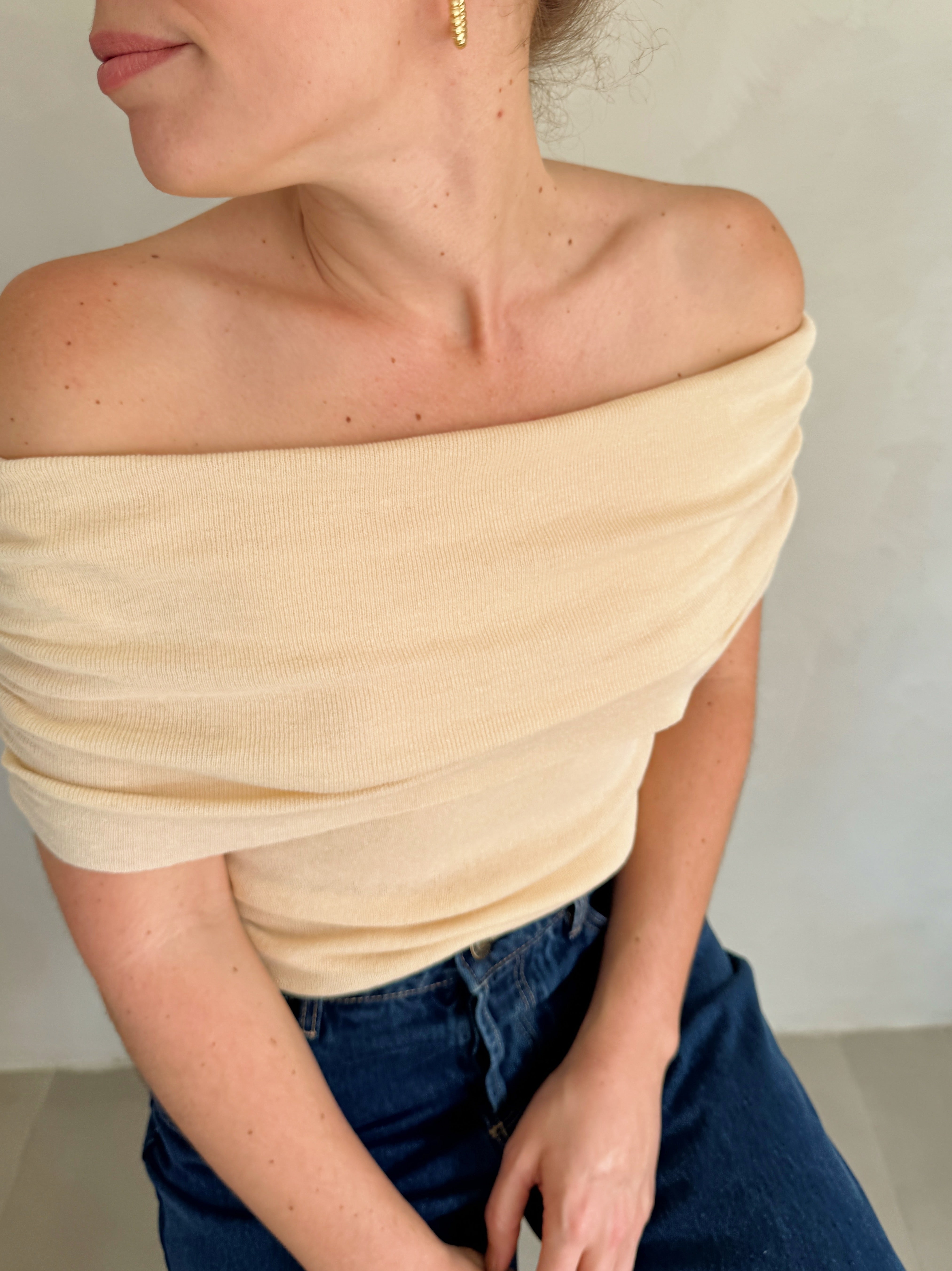 Kylin Top by ASTR