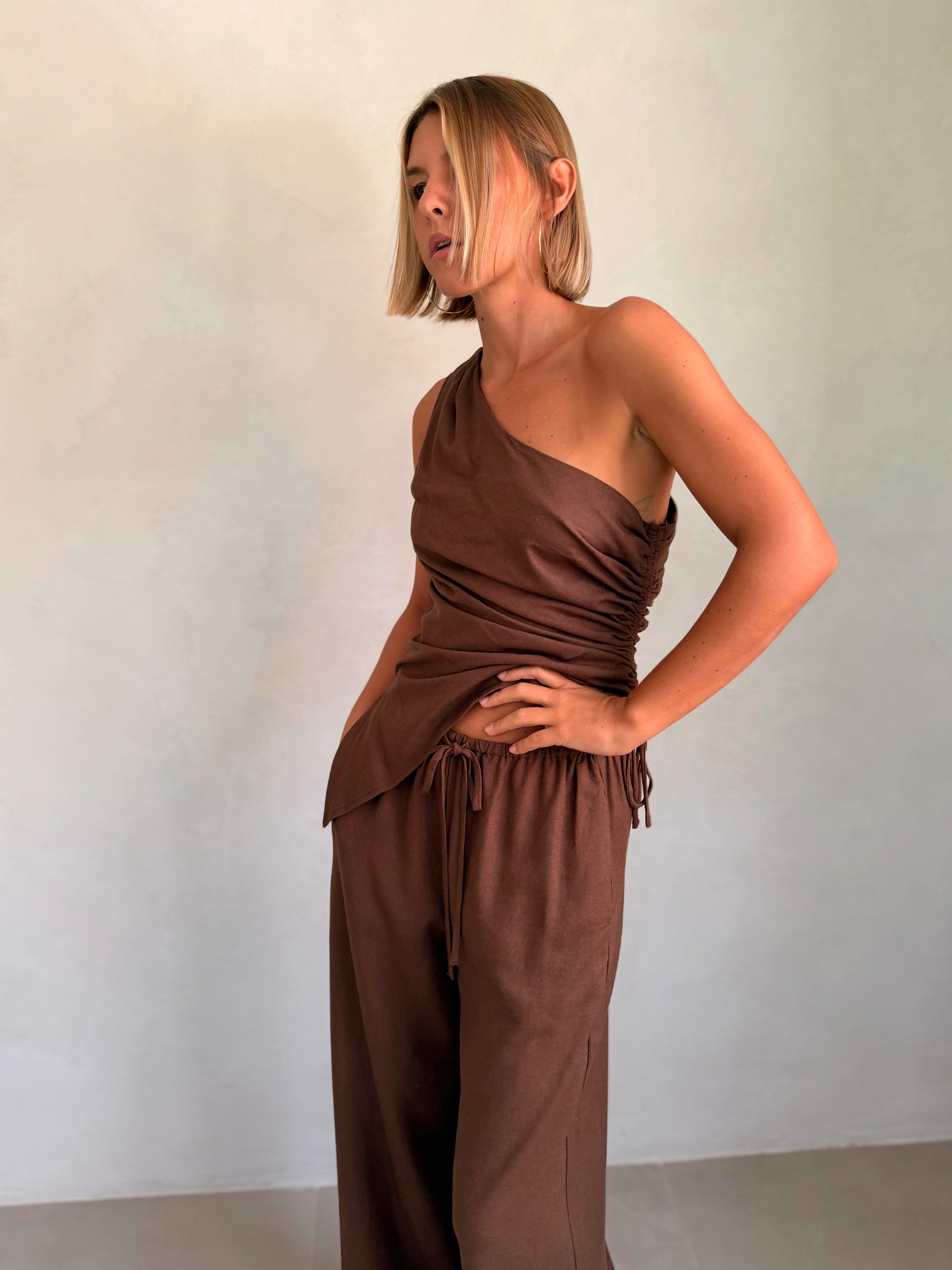 Camila Pant | Brown