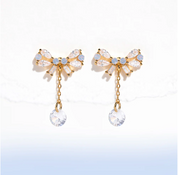 Mini bow by Girls Crew