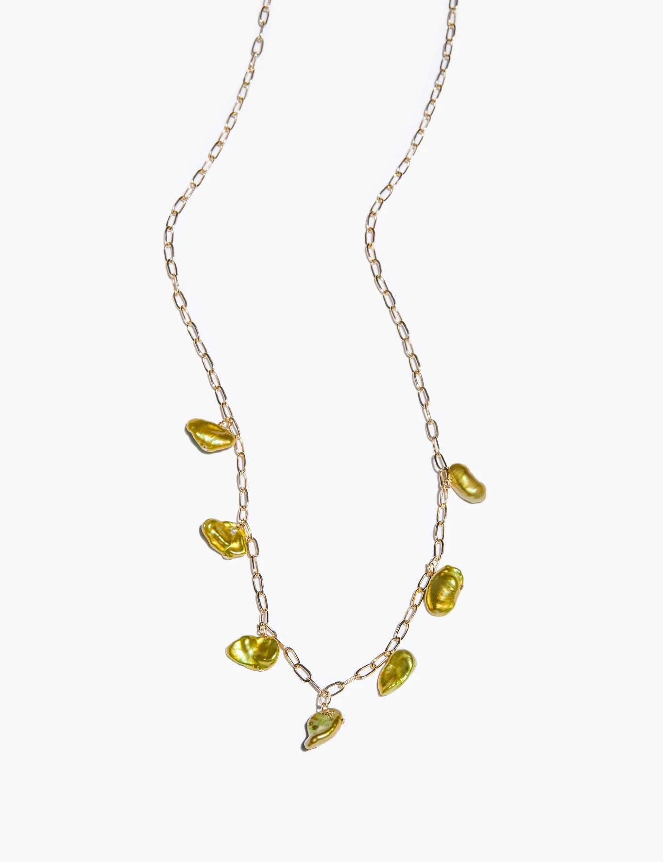 orilla.charm.necklace.gold_5000x_8fced30a-76ed-4959-b24c-8feb4a78bca7.webp